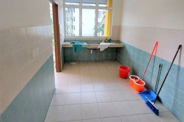 PANGSAPURI UNIVERSITY GREEN