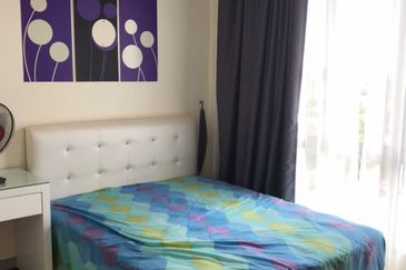 CONDOMINIUM OCEAN PALMS(PERMATA IDAMAN)