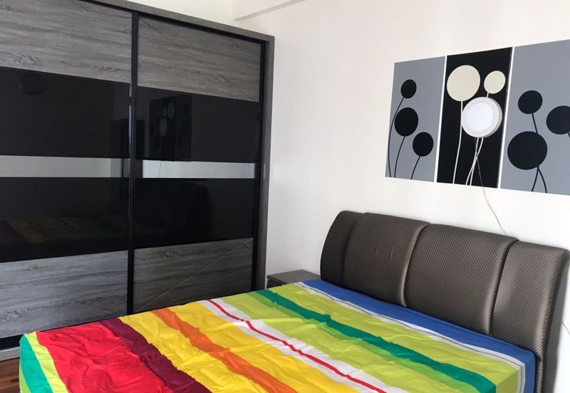 CONDOMINIUM OCEAN PALMS(PERMATA IDAMAN)