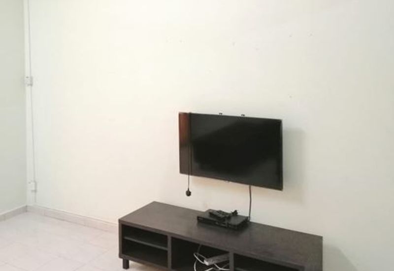 RUM PANGSA TAMAN PELANGI