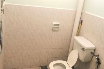 RUM PANGSA TAMAN PELANGI