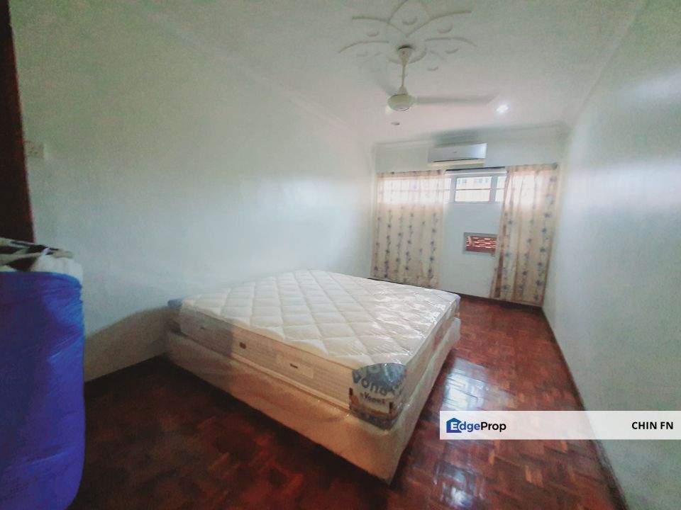 Fully Furnish Nice 2 Sty Terrace House Paya Emas Tanjong Minyak Melaka, Melaka, Cheng