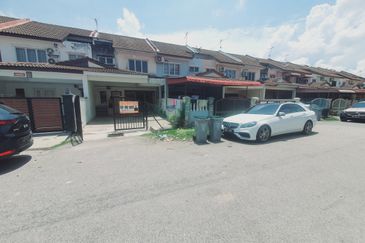 Taman Batu Berendam Putra