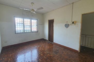 Taman Batu Berendam Putra