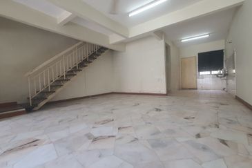 Taman Batu Berendam Putra