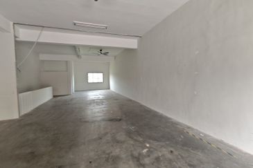 Pusat Perniagaan Gangsa