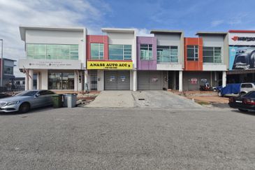 Pusat Perniagaan Gangsa