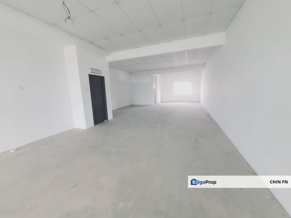 Facing Main Road 1st Floor Office Shop Gangsa Avenue Batu Berendam Melaka, Melaka, Batu Berendam