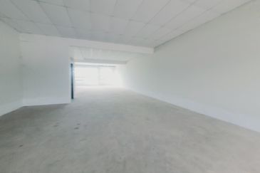 Pusat Perniagaan Gangsa