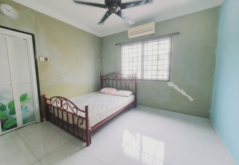 RUM PANGSA TAMAN TASIK UTAMA