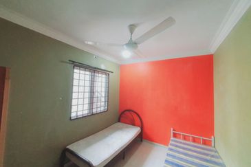 RUM PANGSA TAMAN TASIK UTAMA