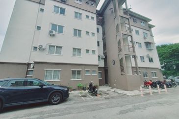 RUM PANGSA TAMAN TASIK UTAMA