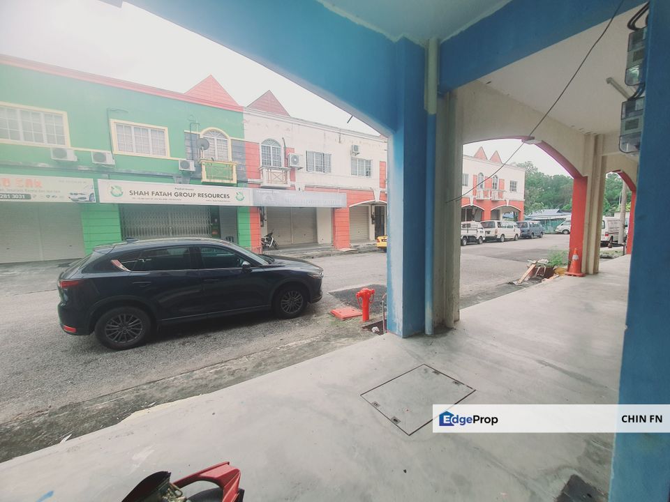 5 Partition Room Ground Floor Bachang Utama Batu Berendam Infineon Melaka, Melaka, Batu Berendam