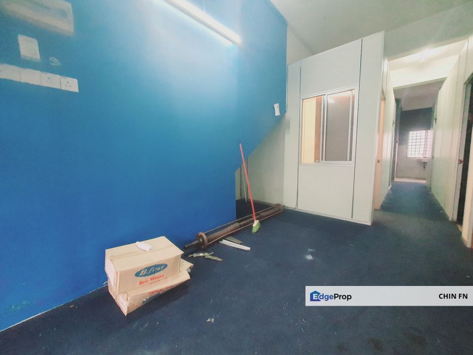 5 Partition Room Ground Floor Bachang Utama Batu Berendam Infineon Melaka, Melaka, Batu Berendam