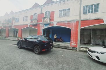 Taman Bachang Utaman