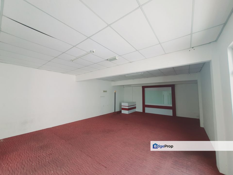 2nd Floor Office Shop Low Rental Price Merdeka Permai Batu Berendam, Melaka, Batu Berendam