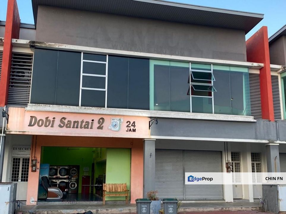 Big 1932 sqft 1st Floor Office Industri Angkasa Nuri Batu Berendam Melaka, Melaka, Batu Berendam