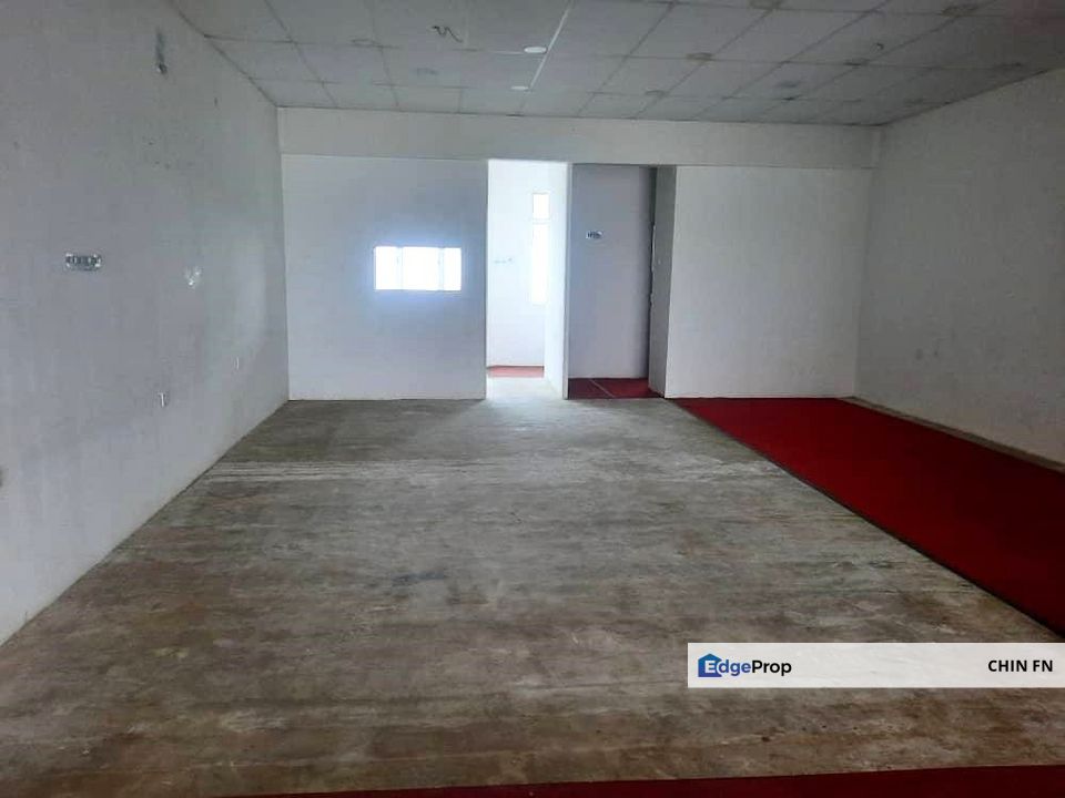 Big 1932 sqft 1st Floor Office Industri Angkasa Nuri Batu Berendam Melaka, Melaka, Batu Berendam