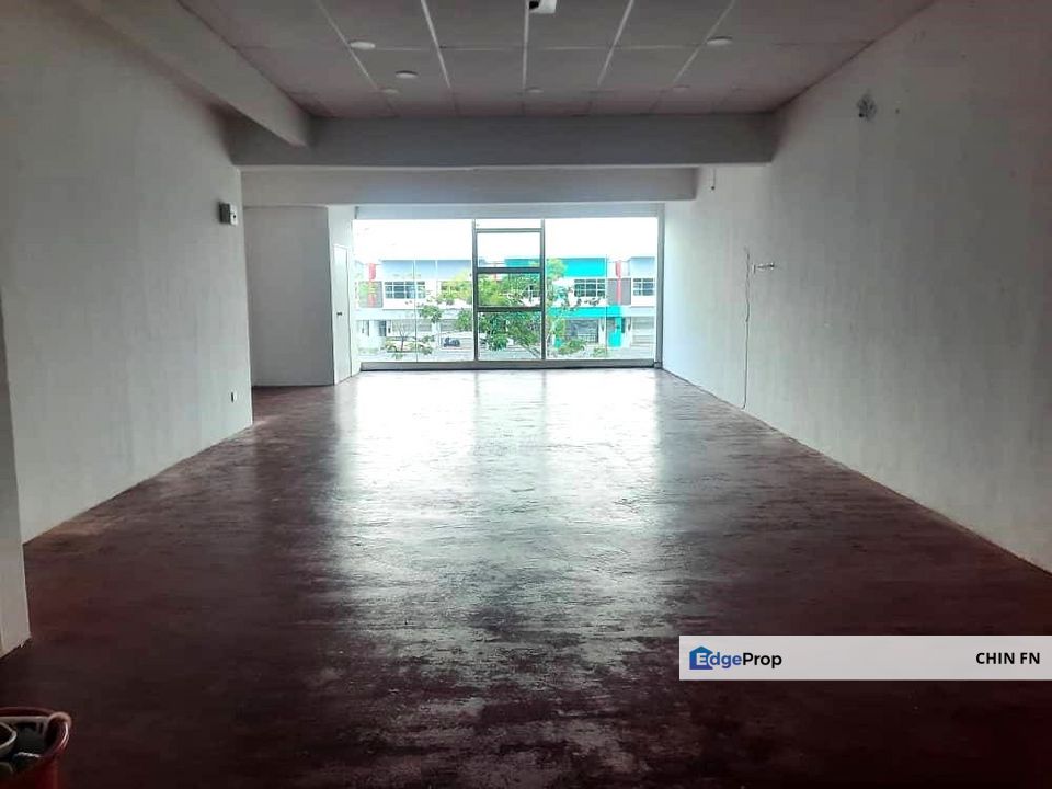Big 1932 sqft 1st Floor Office Industri Angkasa Nuri Batu Berendam Melaka, Melaka, Batu Berendam