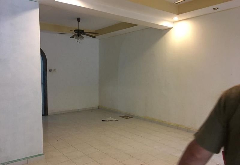 TAMAN DAHLIA (BUKIT BARU)