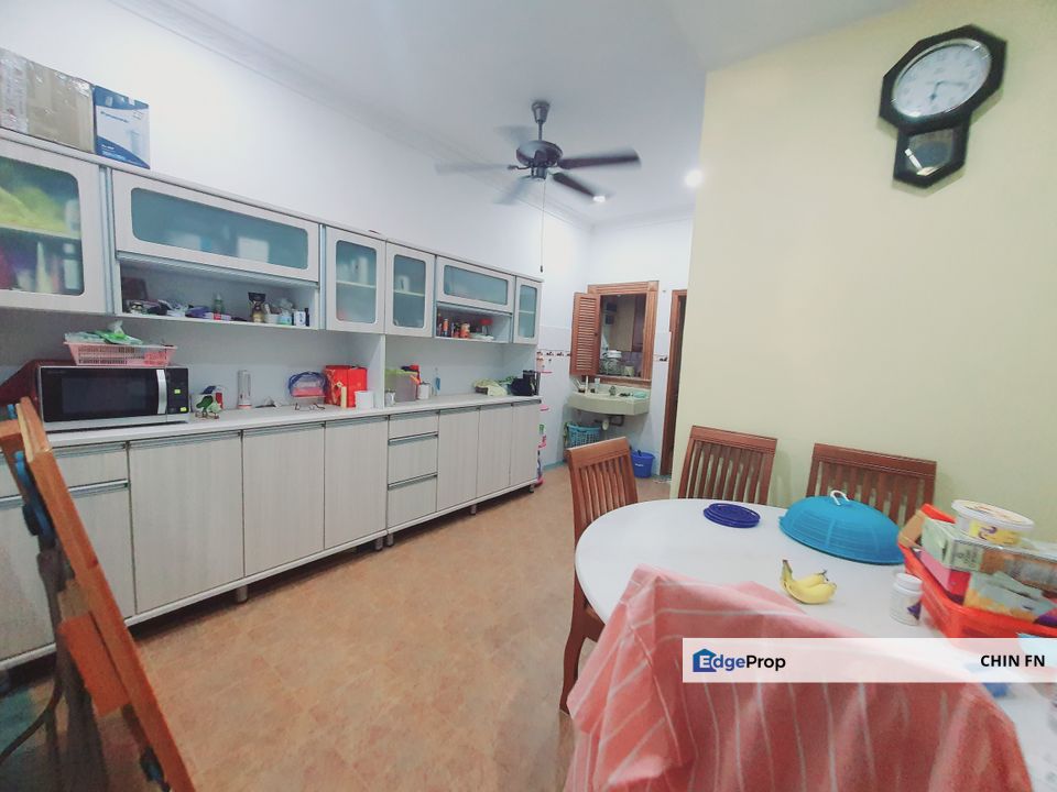 Freehold End Lot Below Value Big Land 2 Sty Teres Bukit Beruang Indah Melaka, Melaka, Bukit Beruang