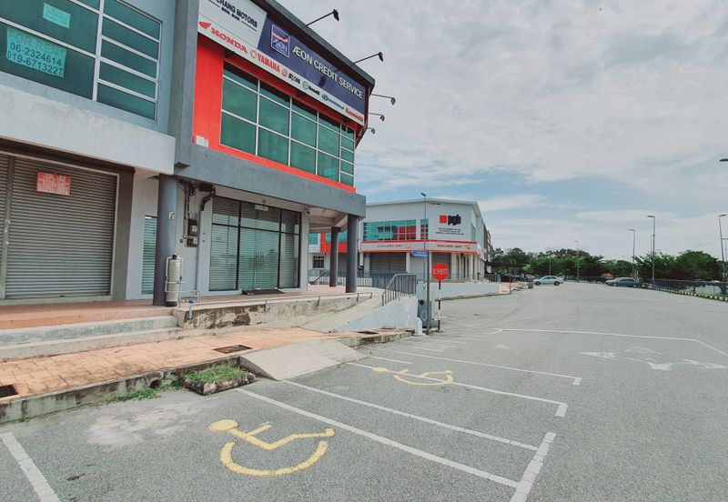 Face Main Road Ground Floor Shop Gangsa Avenue Batu Berendam Infineon