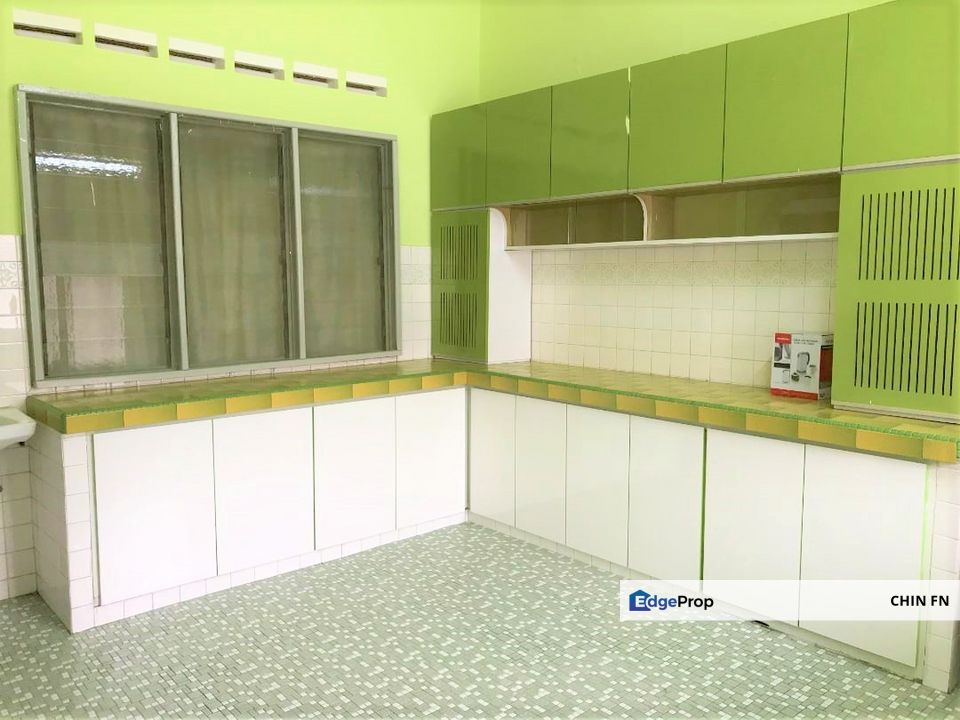 Walking Distance MMU Fully Furnish Kerjasama Teres House Bukit Beruang, Melaka, Bukit Beruang