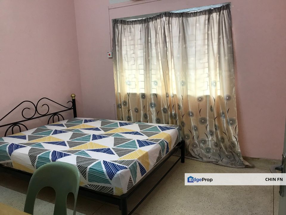 Walking Distance MMU Fully Furnish Kerjasama Teres House Bukit Beruang, Melaka, Bukit Beruang