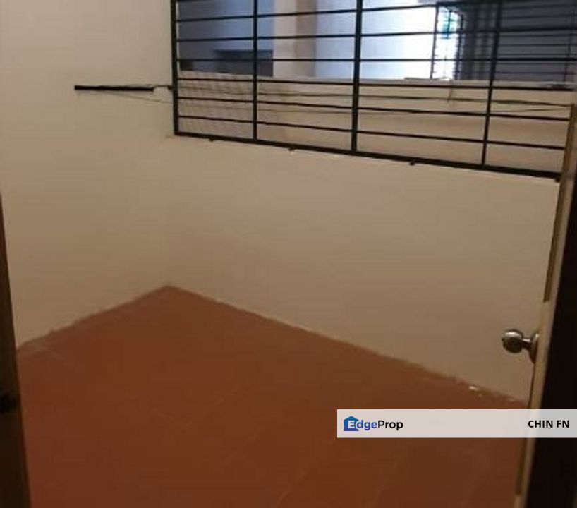 Low Rental Price Fully Furnish 4 Bedroom Ixora Bukit Beruang MMU, Melaka, Bukit Beruang