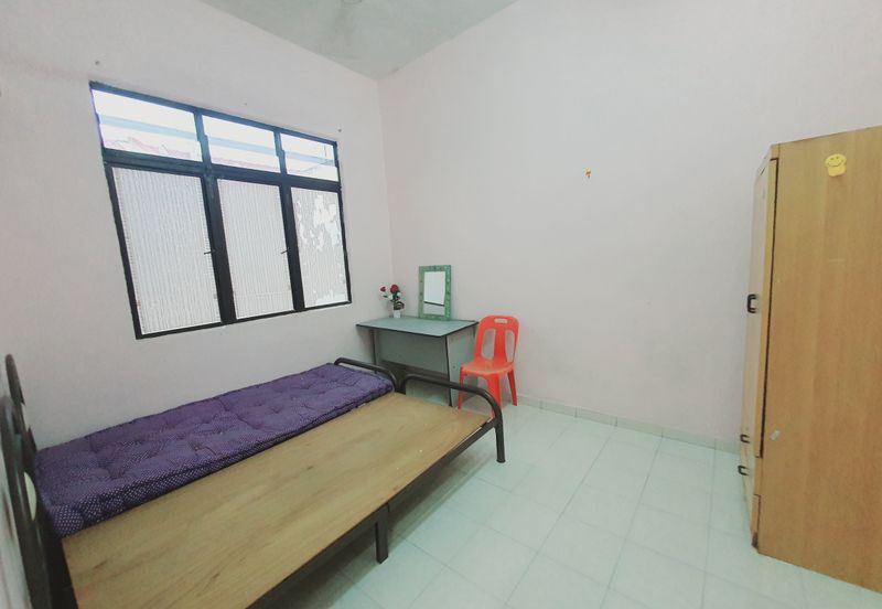 PANGSAPURI BUKIT BERUANG PERMAI