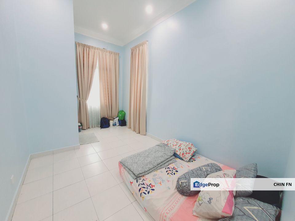 Nice Fully Furnish End Lot Unit 2 Sty Terrace House Cheng Setia , Melaka, Cheng