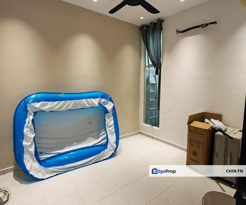 Fully Renovated Balcony Freehold 2 Sty Terrace House Scientex Jasin Melaka, Melaka, Bemban