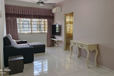 RUM PANGSA TAMAN MERDEKA