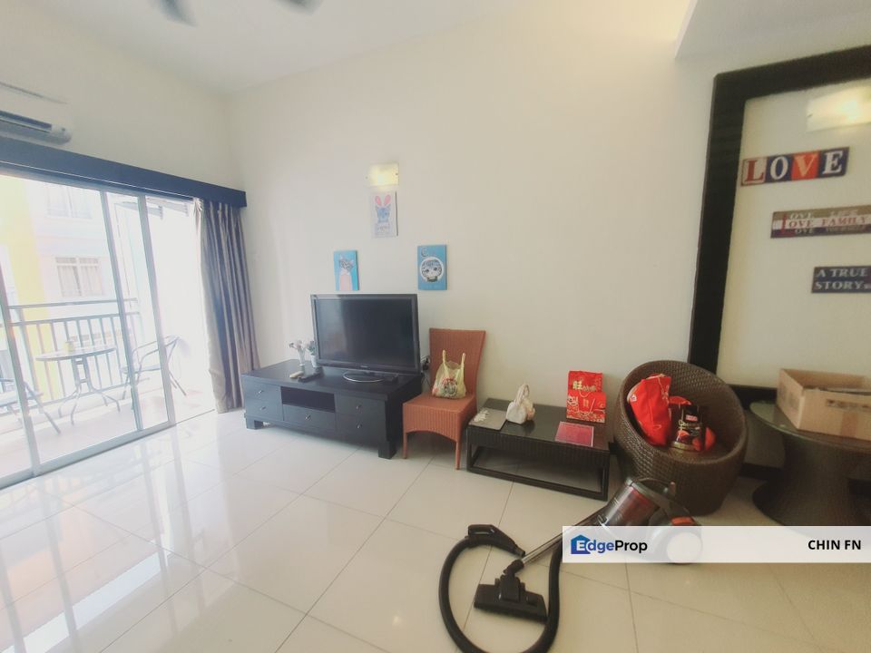 Fully Furnish with Aircond 3 Room Bayou Lagoon Park Resort Bukit Katil Melaka, Melaka, Bukit Katil