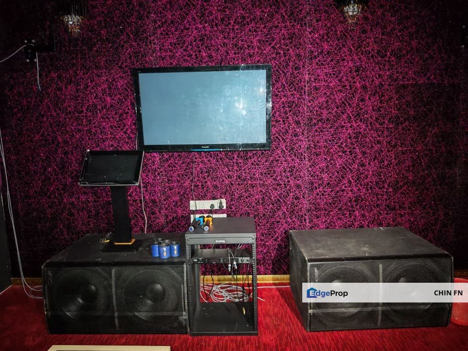 Below Bank Value 44% Less RM1M 4 Unit Adjoining 3 Sty Shop Melaka Raya, Melaka, Melaka Raya