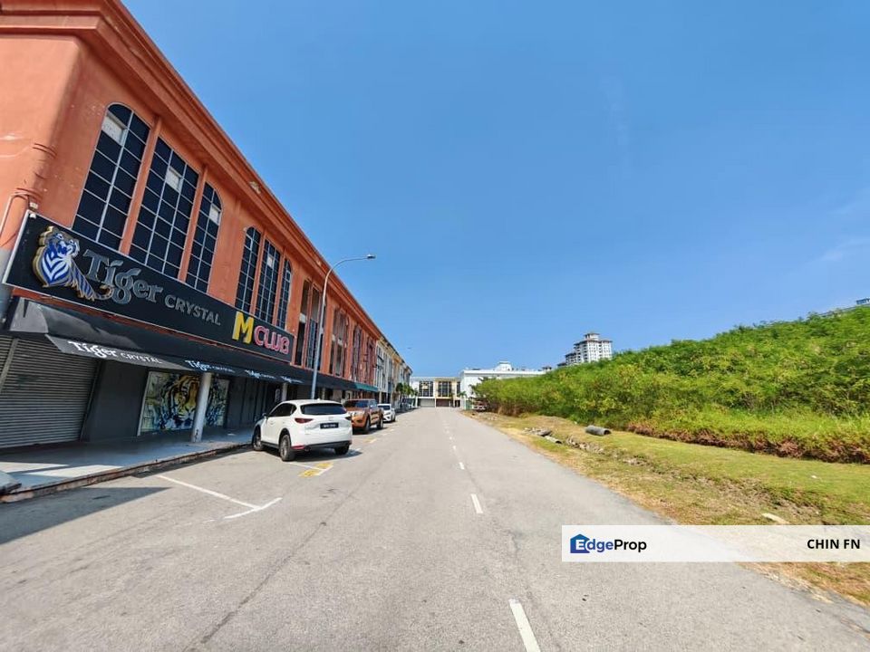 Below Bank Value 44% Less RM1M 4 Unit Adjoining 3 Sty Shop Melaka Raya, Melaka, Melaka Raya