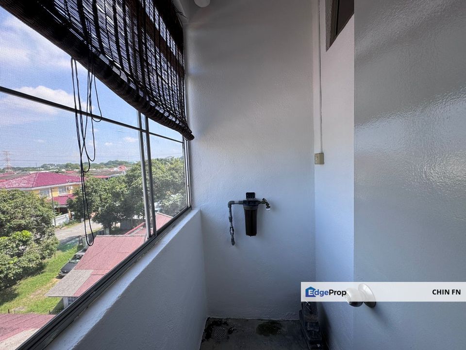 Freehold Town Area Good Investment Low Price Mata Kucing Peringgit , Melaka, Melaka Tengah