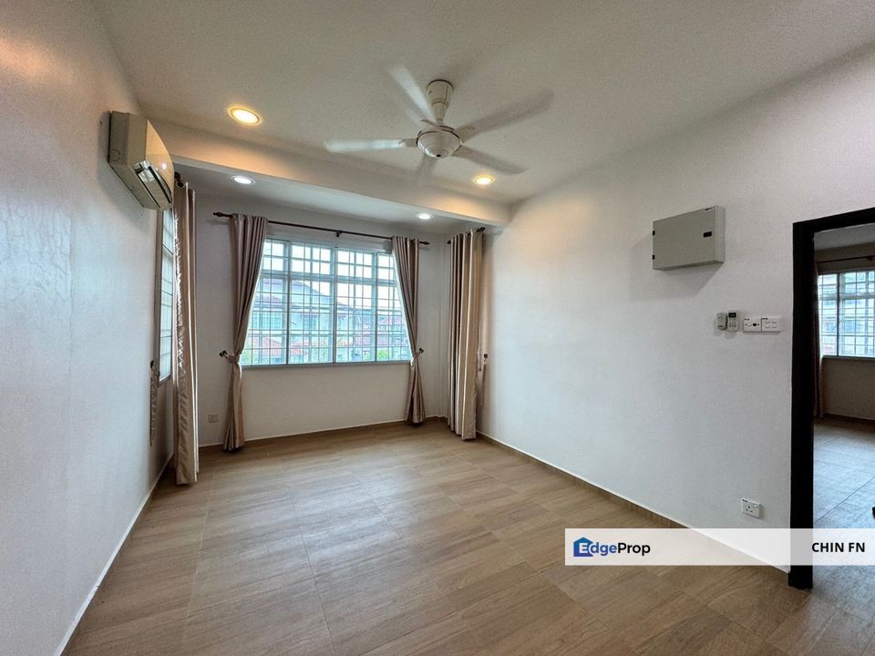 Fully Renovated Corner 2 Sty Terrace House 4000 sqft Semabok Perdana Melaka, Melaka, Melaka Jaya