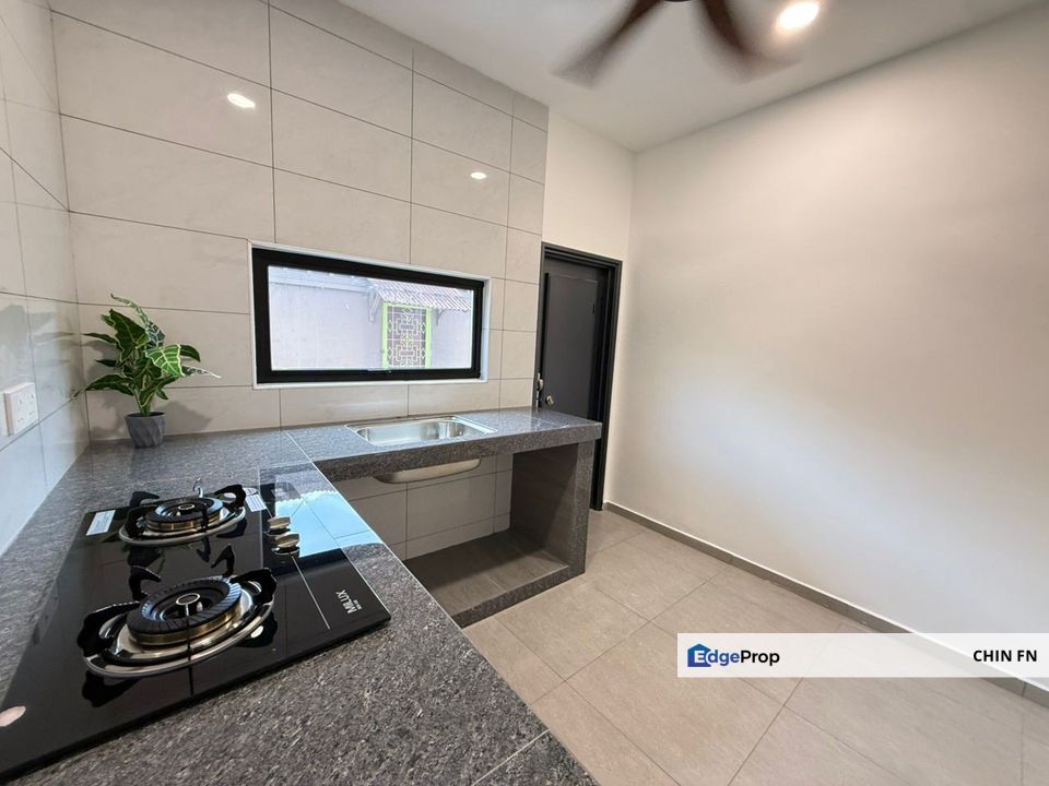 Newly Whole House Fully Renovated Ready Move in Hilir Ujong Pasir Melaka, Melaka, Melaka Tengah