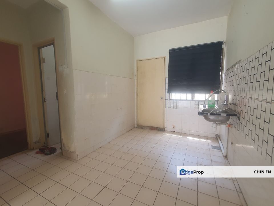 Below Value RM100K Less 26% Melaka Baru Infineon Batu Berendam Putra Melaka, Melaka, Batu Berendam