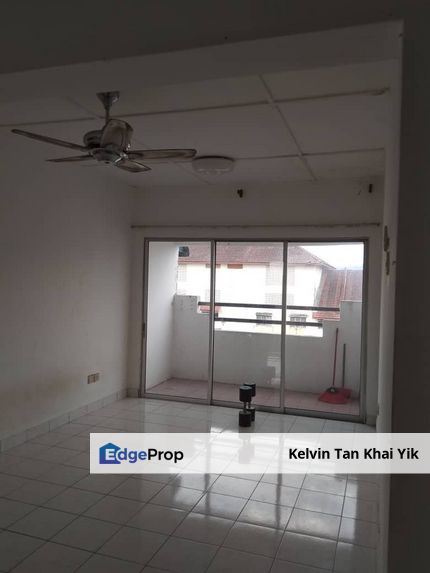 Apartment taman cahaya ampang , Selangor, Ampang