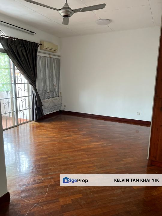 Bandar Puteri Puchong Jalan Puteri 12 Double Storey Terrace House , Selangor, Puchong