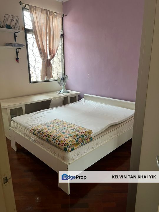 Bandar Puteri Puchong Jalan Puteri 12 Double Storey Terrace House , Selangor, Puchong