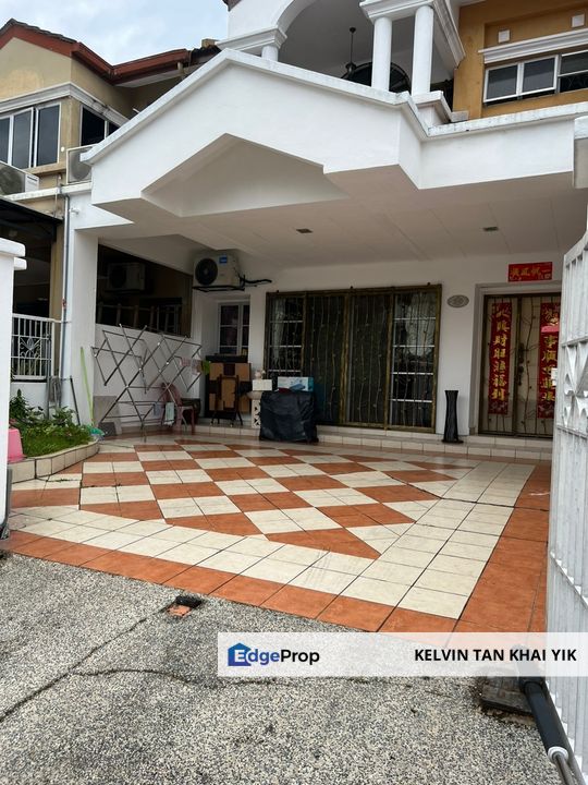 Bandar Puteri Puchong Jalan Puteri 12 Double Storey Terrace House , Selangor, Puchong