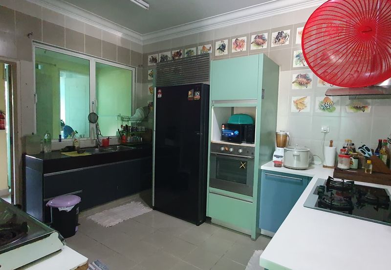 USJ Avenue @ USJ Heights