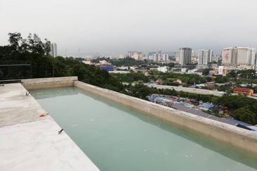 PJ-Gated,Freehold, KLCC view, KL address [24000sf]