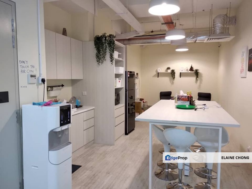 KL Eco City (KLEC) -furnished,walk to LRT (4381sf), Kuala Lumpur, Bangsar