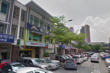 [4.2% ROI] Plaza Crystalville - next to new Aeon 