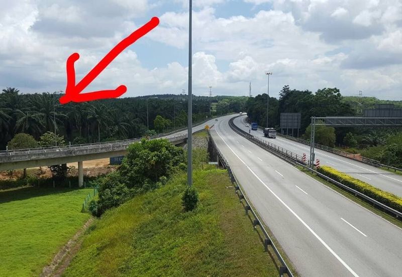 Near JPO- Next to Highway, Commercial zoning(17ac) (RM56psf)