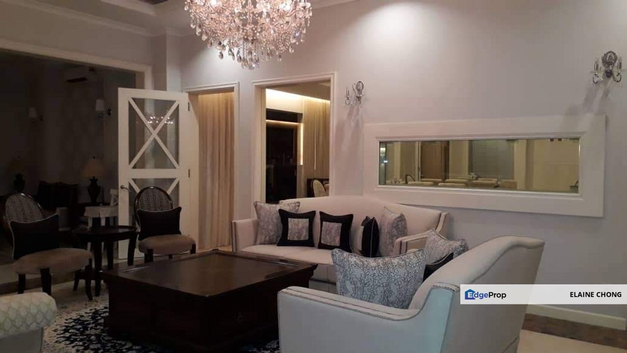 D'Villa Botany-gated, pool, furnished (12Ksf land), Selangor, Kota Damansara